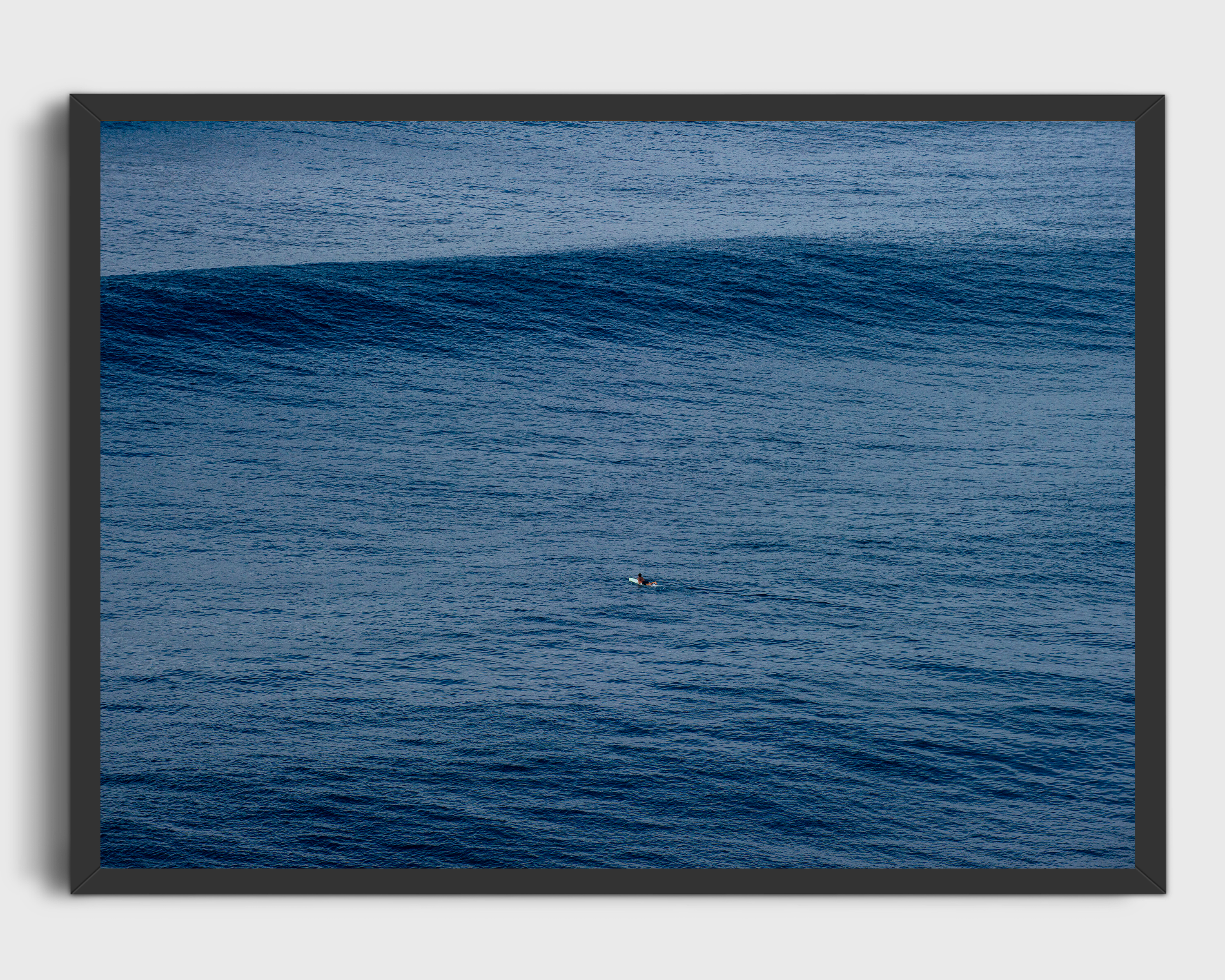 Groundswell Solo Surfer