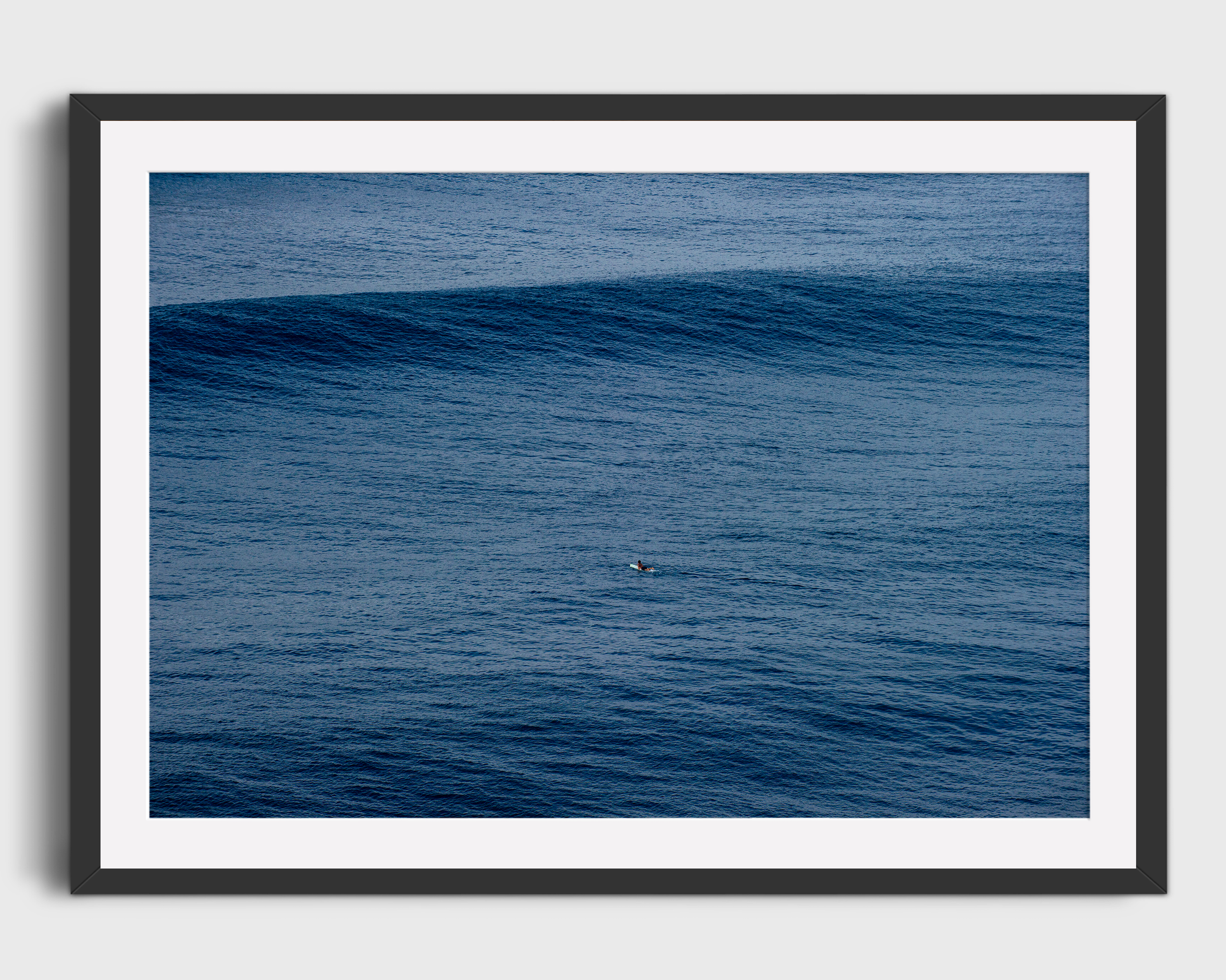 Groundswell Solo Surfer