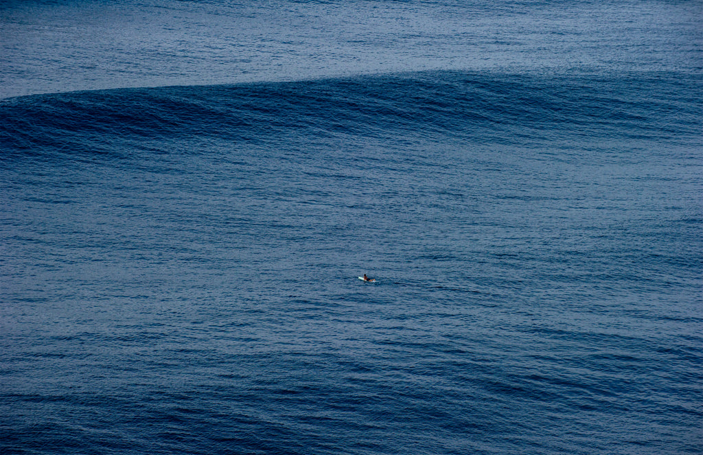 Groundswell Solo Surfer